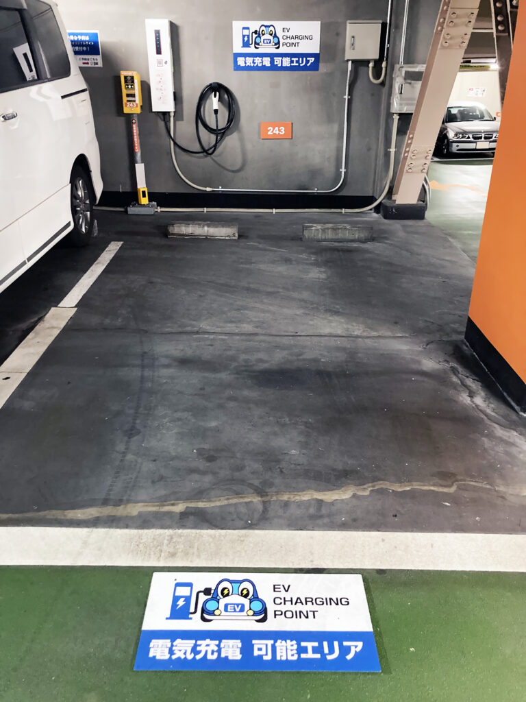 EV充電導入事例］ダイレクトパーク横浜元町中華街 / 平塚西口駐車場 （神奈川県） ｜EV充電エネチェンジ